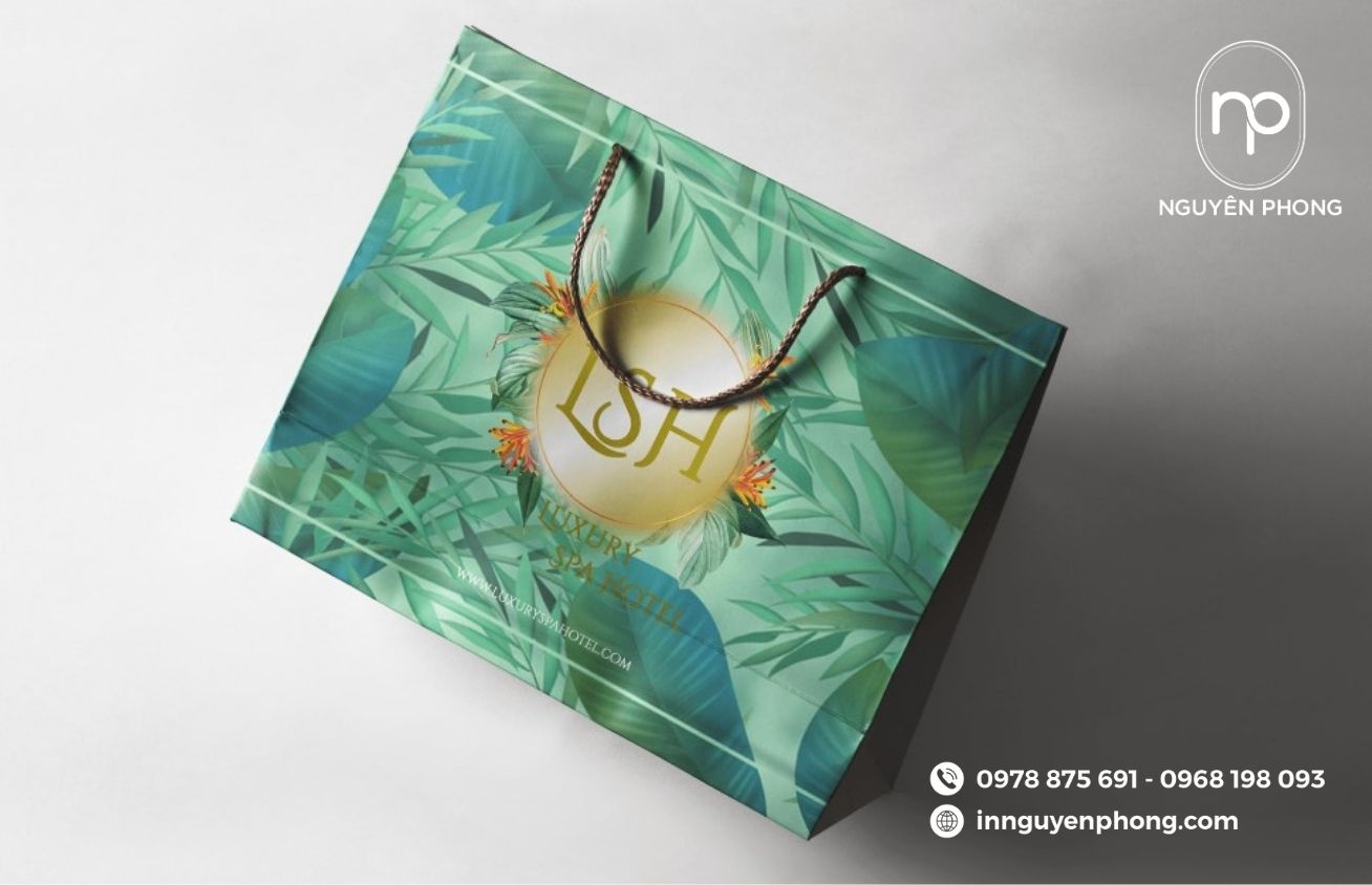 Mẫu túi giấy khách sạn độc đáo 